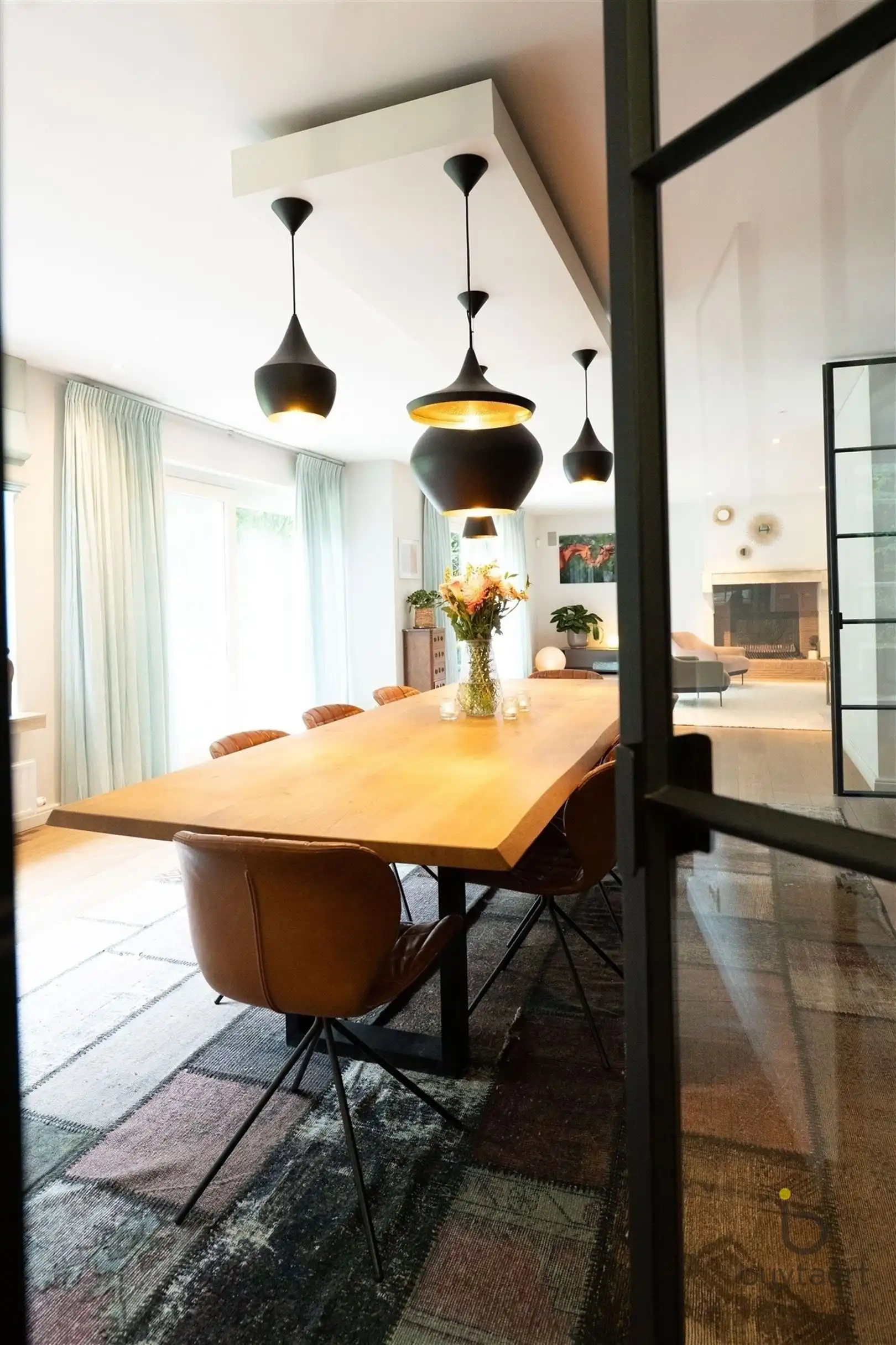 EXCLUSIEF: stijlvolle villa met een tijdloze inrichting op een toplocatie te Schilde! foto 24