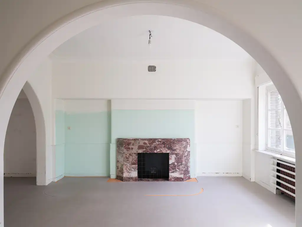 Uitzonderlijk aanbod aan het Miljoenenkwartier - Bijzonder karaktervolle, op te frissen, art-déco woning met fenomenale stadstuin nabij het Paul De Smet de Naeyerpark. foto 14