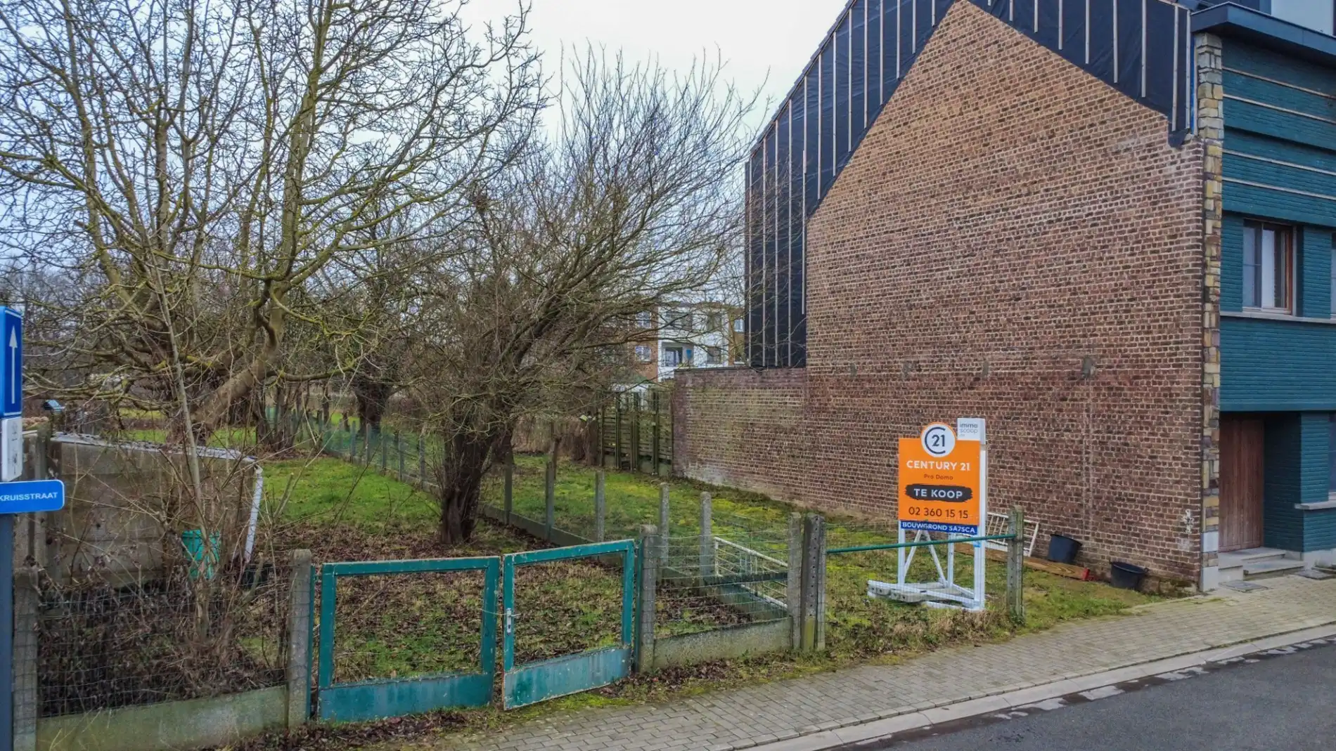 ZEER GUNSTIG GELEGEN BOUWGROND VAN 5A77! foto 2