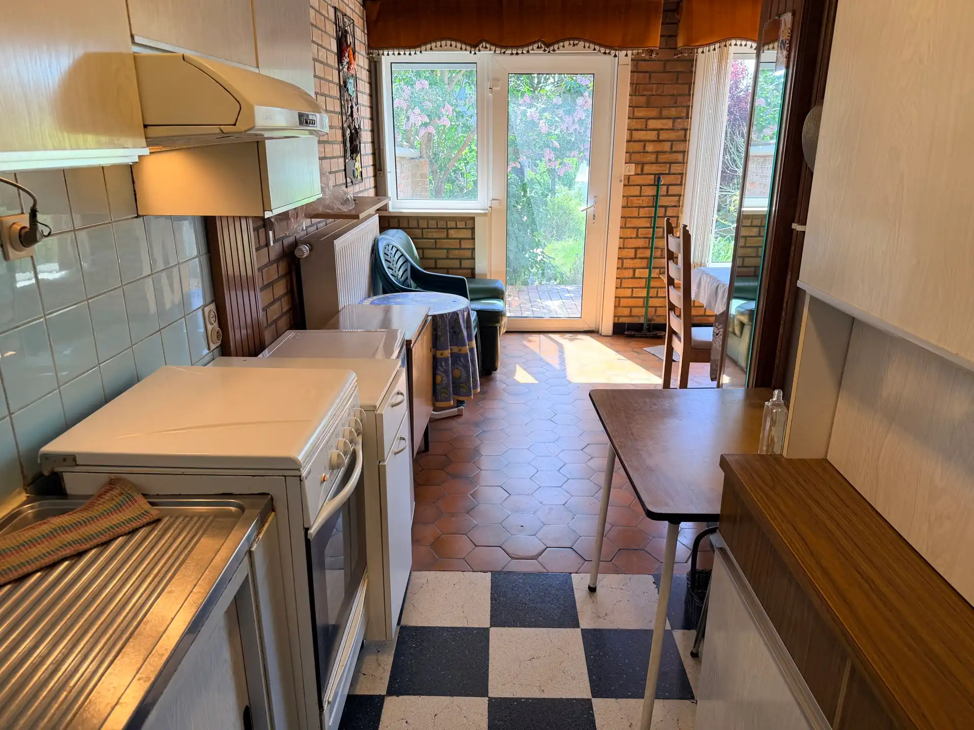 Woning met tuin te koop. Centrum De Panne aan zee. EPC: B foto 8