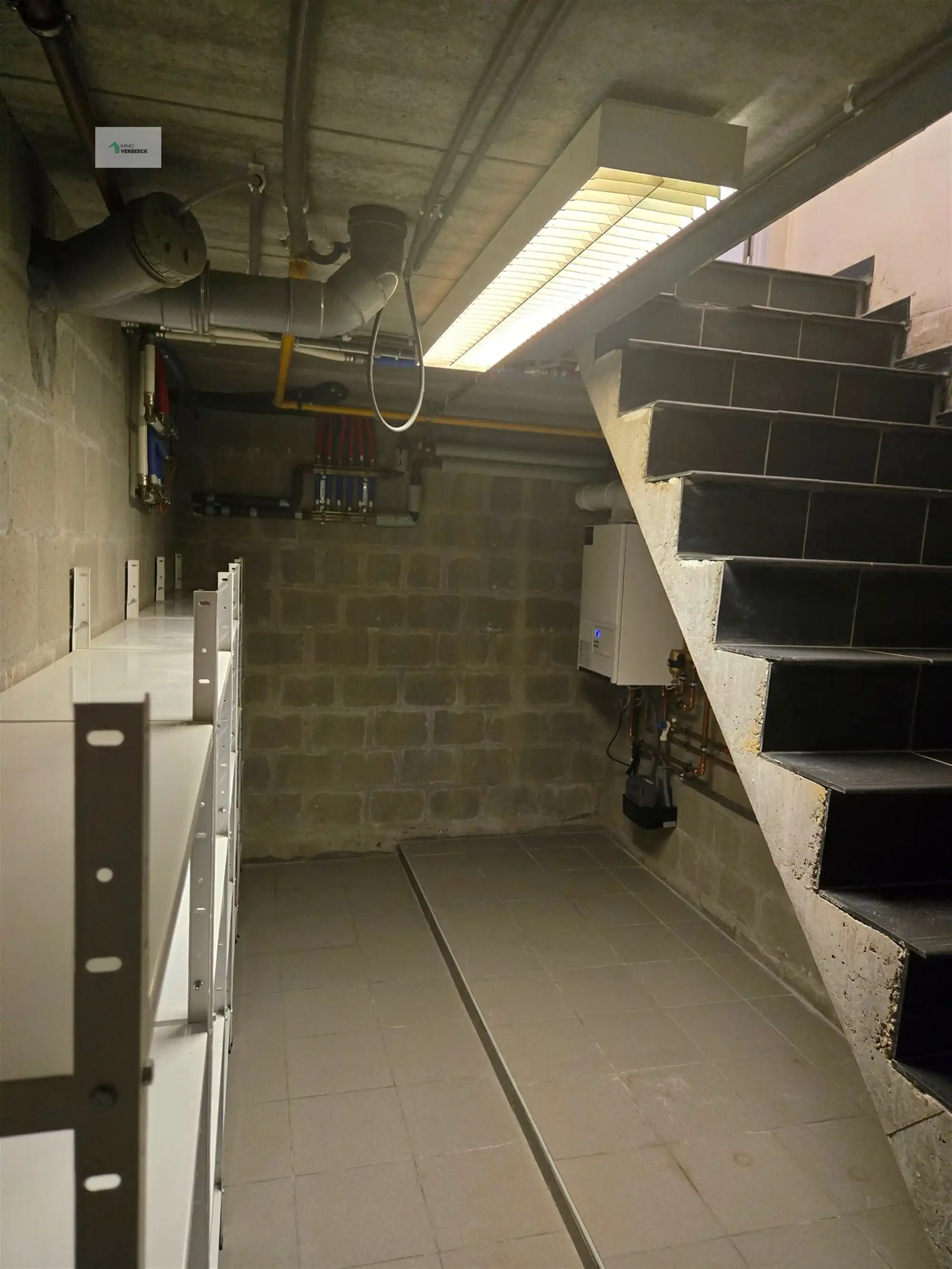 Ruime Woning met 3 Slaapkamers in Bale foto 27