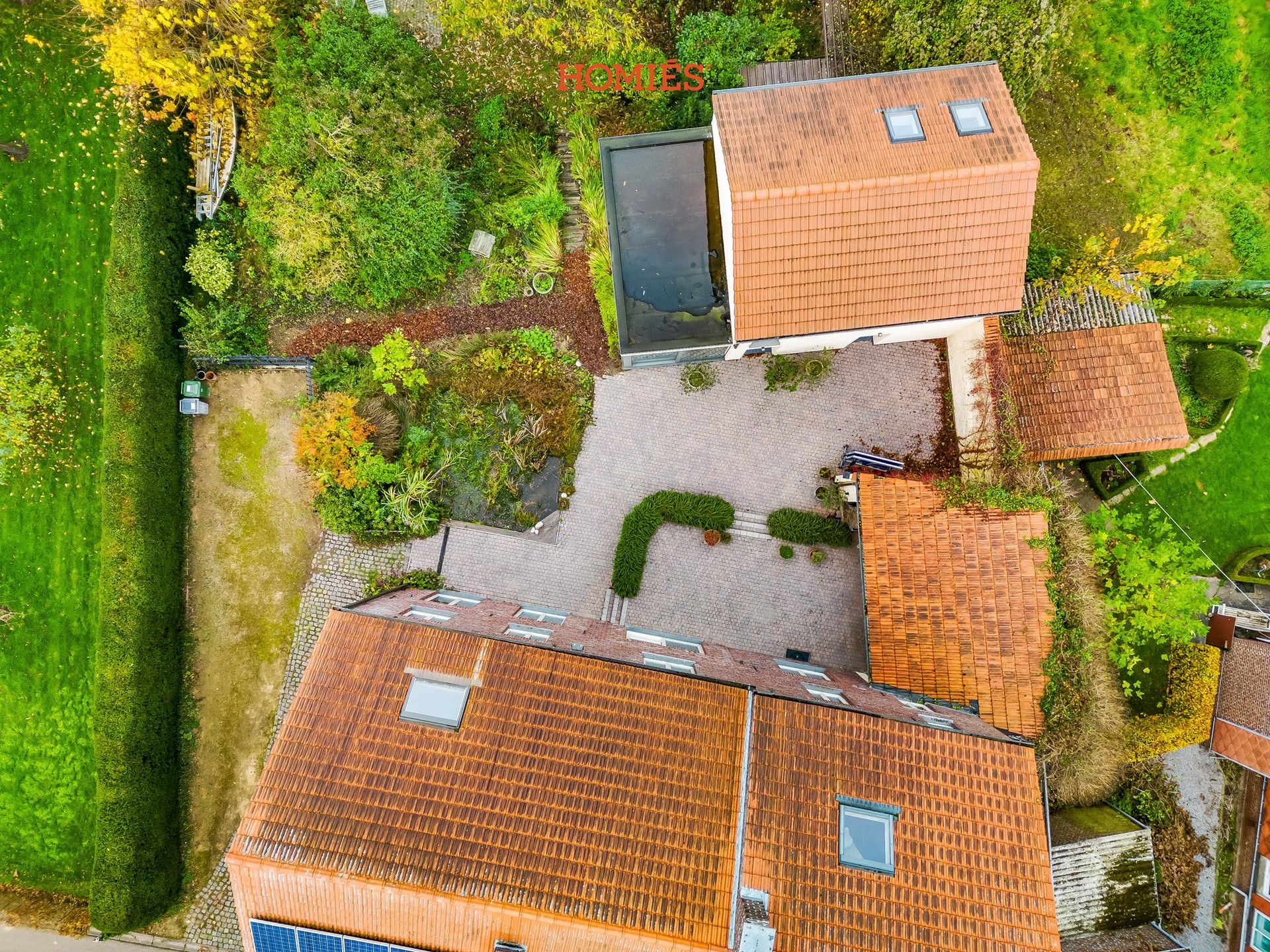 Charmante woonst met ruime veelzijdige bijwoning foto 2