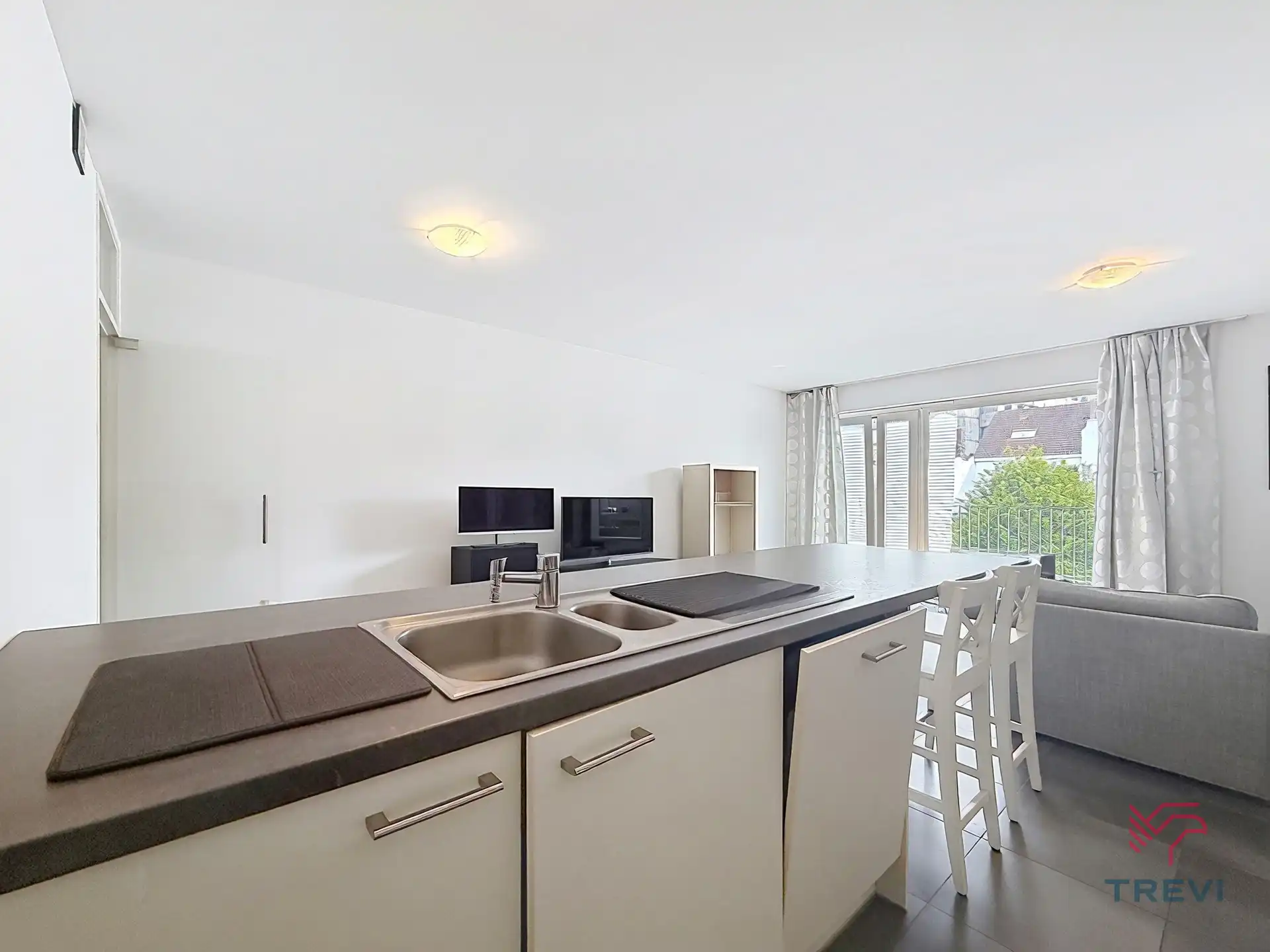 Vlak bij de NAVO, mooi appartement met 1 slaapkamer + P foto 6