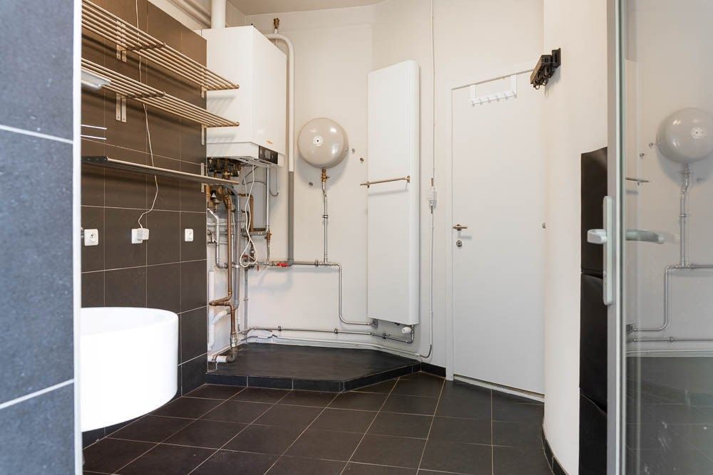 Instapklare villa op 817 m² met ruime tuin in Zeveneken (Lochristi) foto 17
