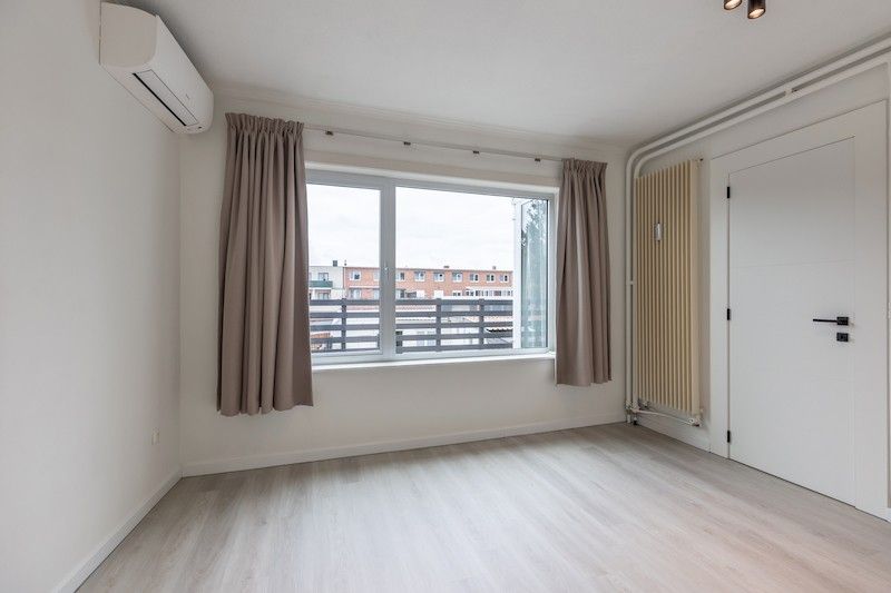 Ruime stadsduplex met terras en privé-koer in het dorpscentrum foto 15