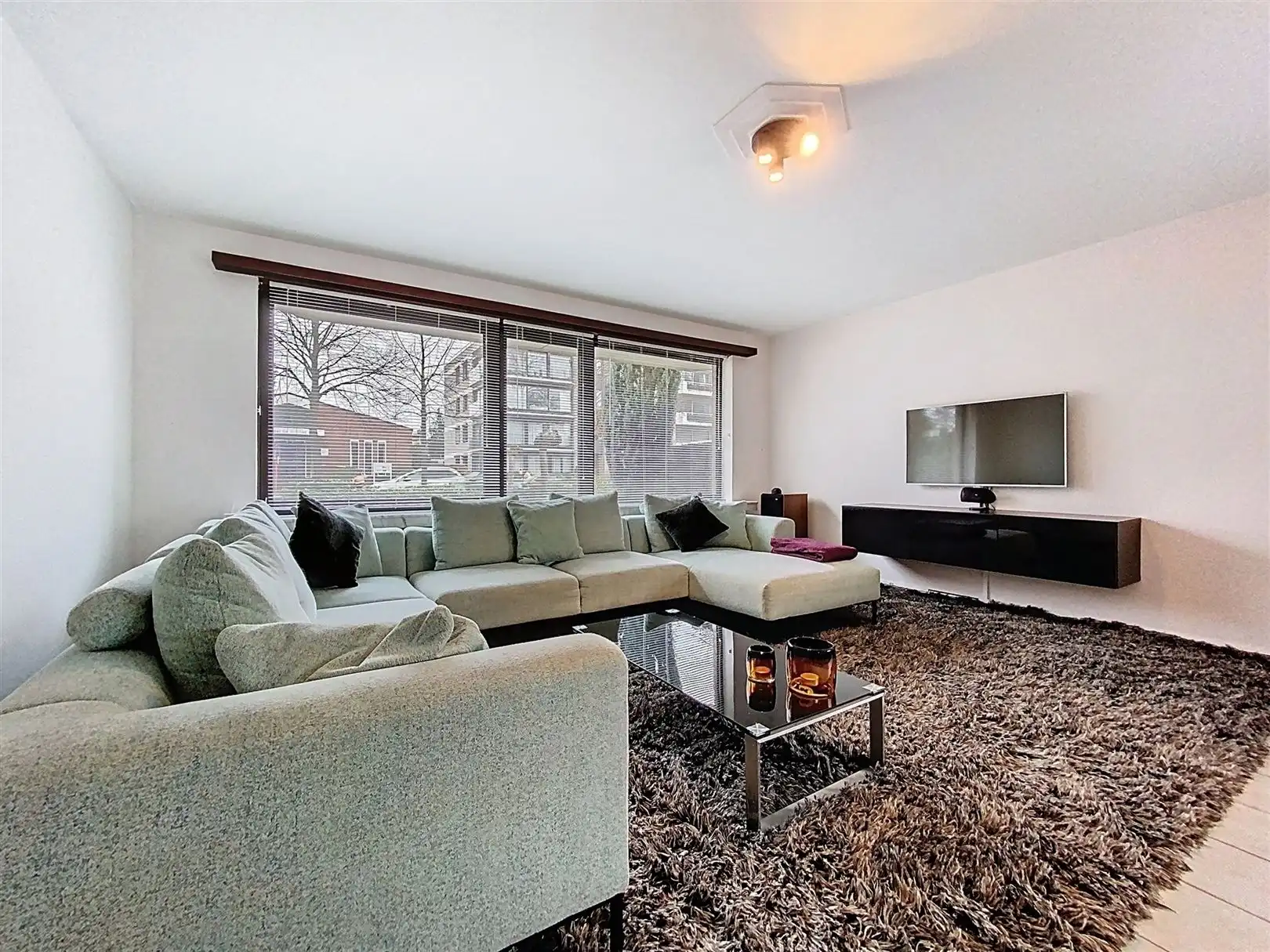 Appartement met tuin en garage gelegen centrum Brasschaat  foto 2