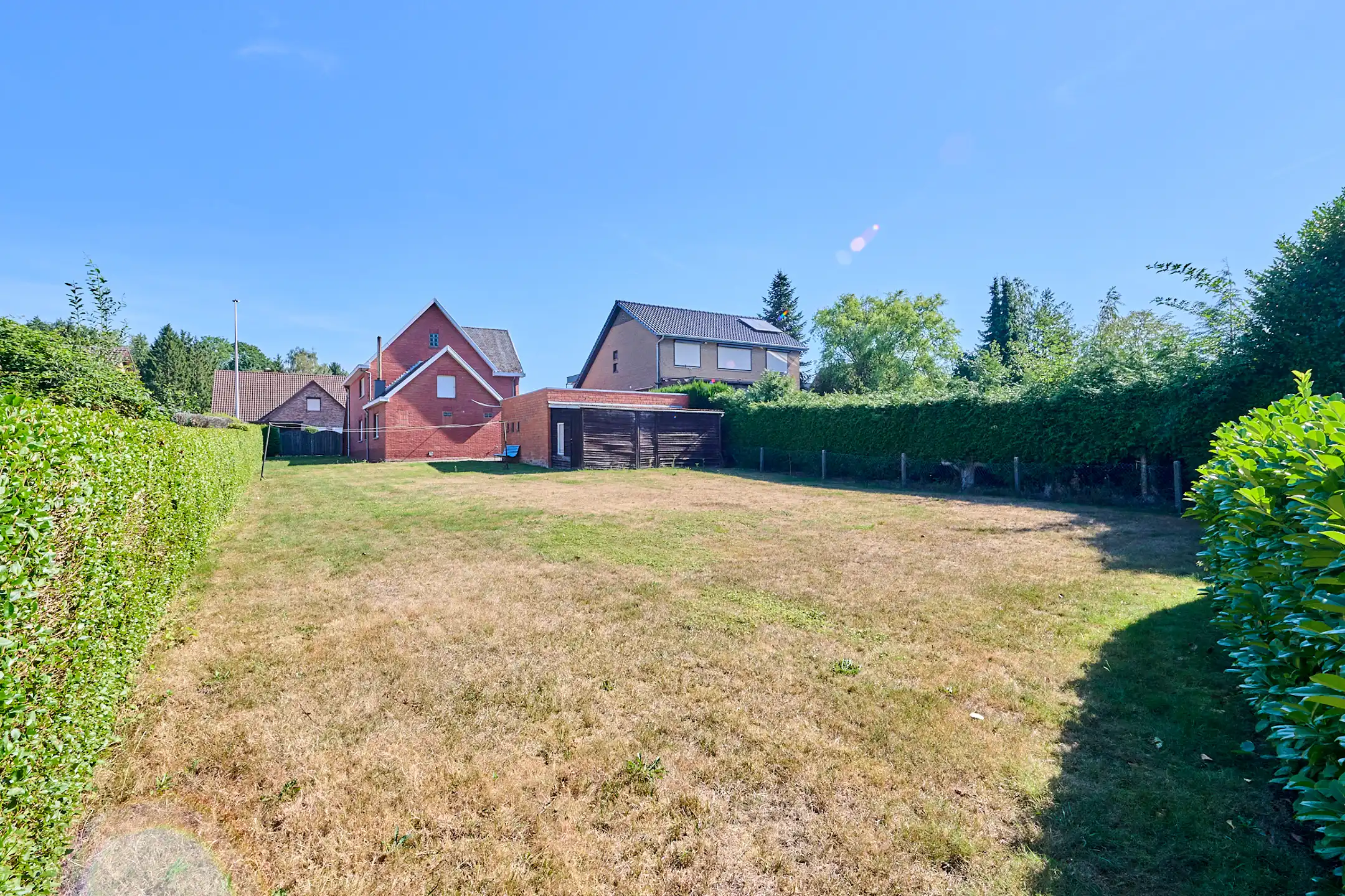 RUIME GEZINSWONING MET ZICHT OP ACHTERLIGGEND GROEN foto 14