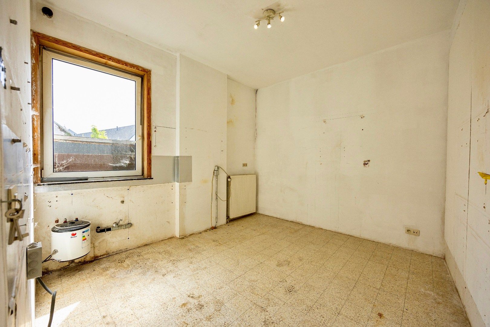 Veelzijdige opbrengsteigendom met café, appartement en topligging in Dworp foto 8