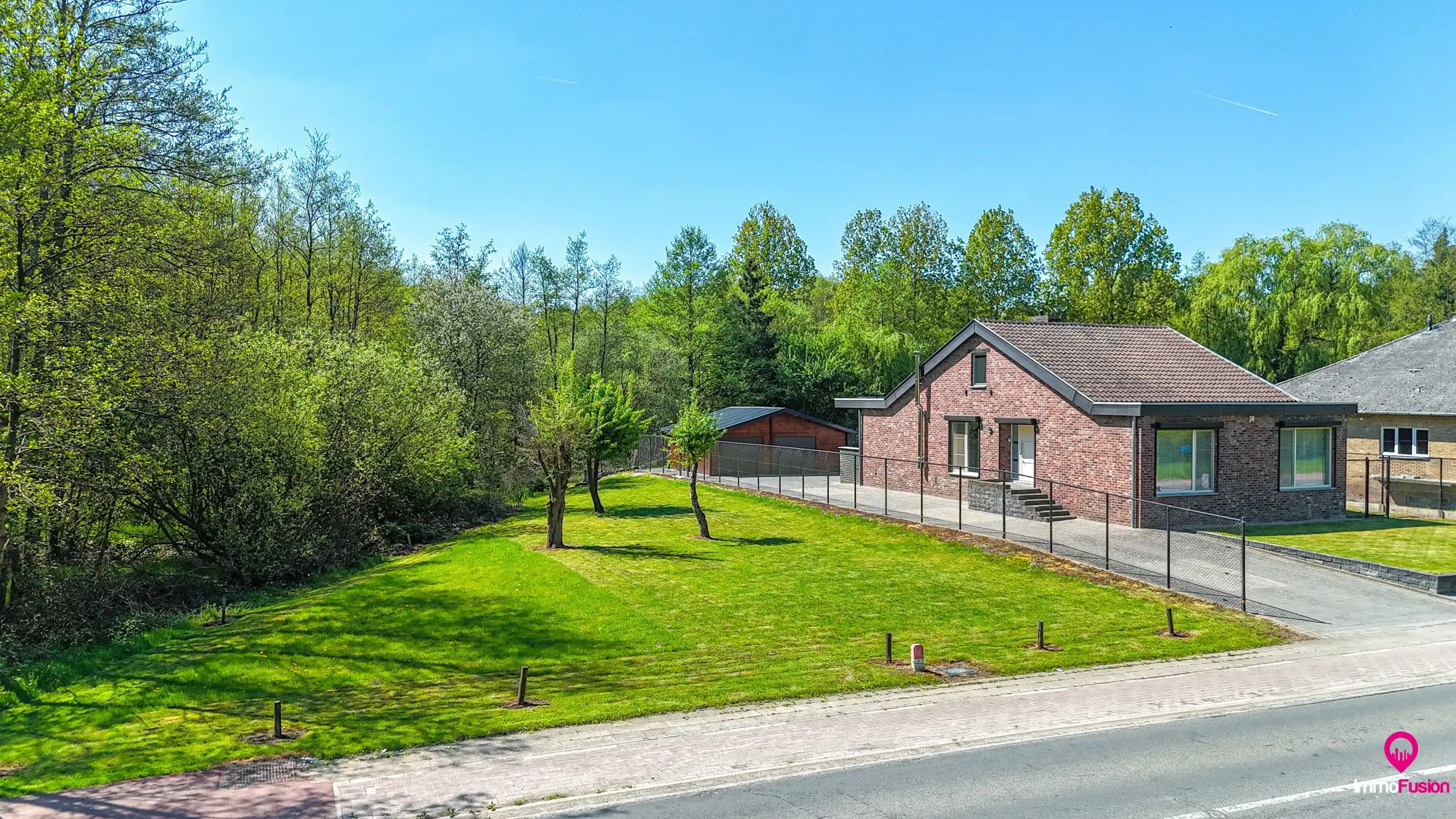 Bouwgrond voor open bebouwing met 2 volledige bouwlagen! foto 5