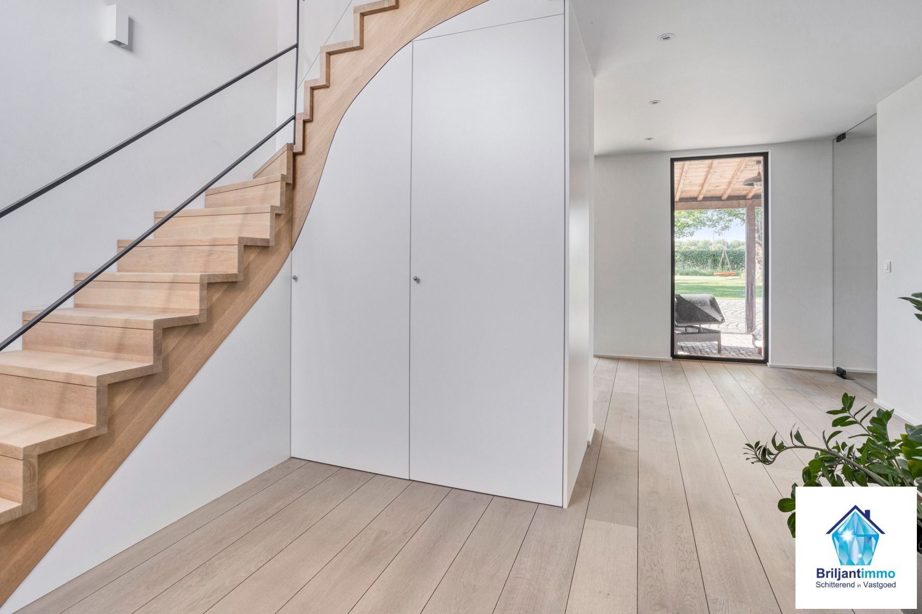 Luxe vastgoed te midden van het groen foto 22