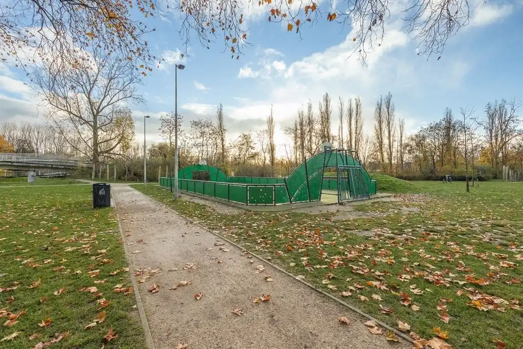 Recent gerenoveerd hoekappartement foto 13