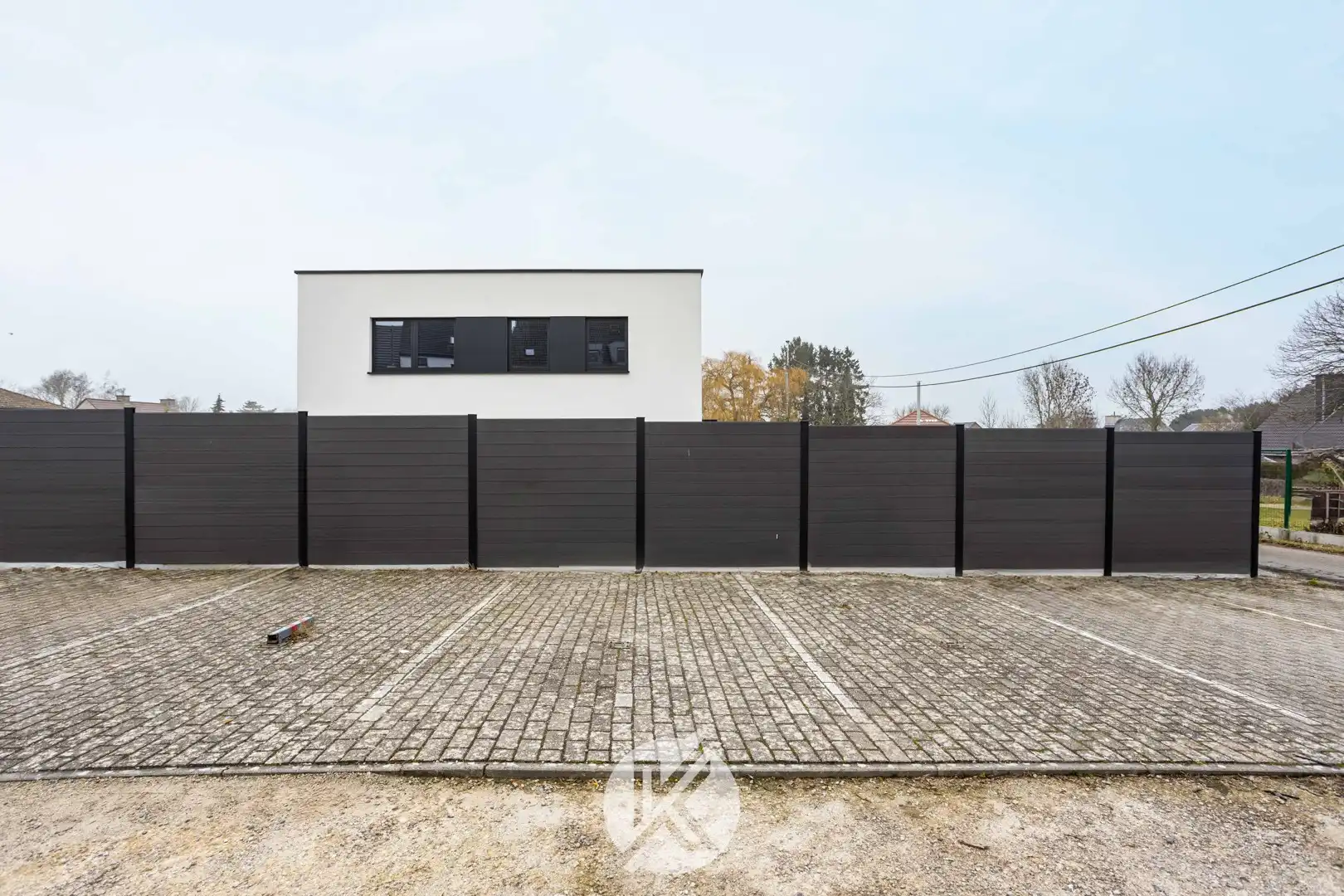 Stijlvol appartement met twee slaapkamers en staanplaats foto 17