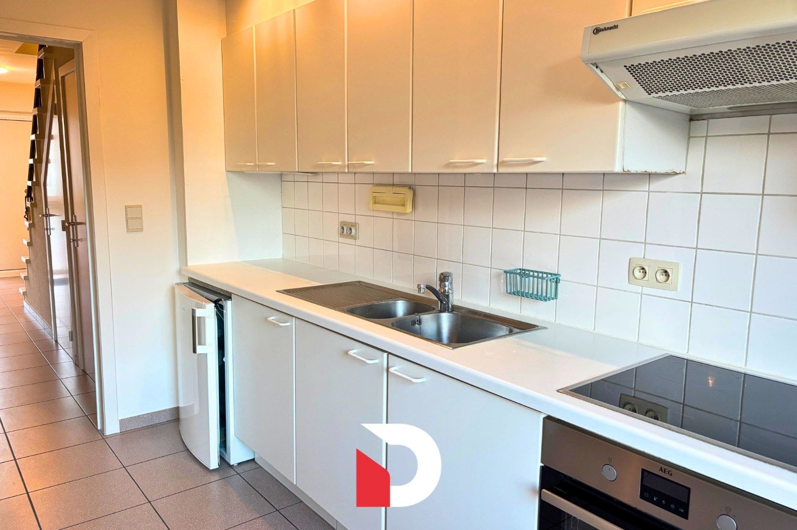 Rijwoning met 3 kamers en garage te Sint-Andries foto 4