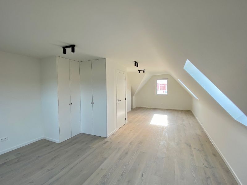 Recente instapklare woning met 3 slaapkamers foto 15