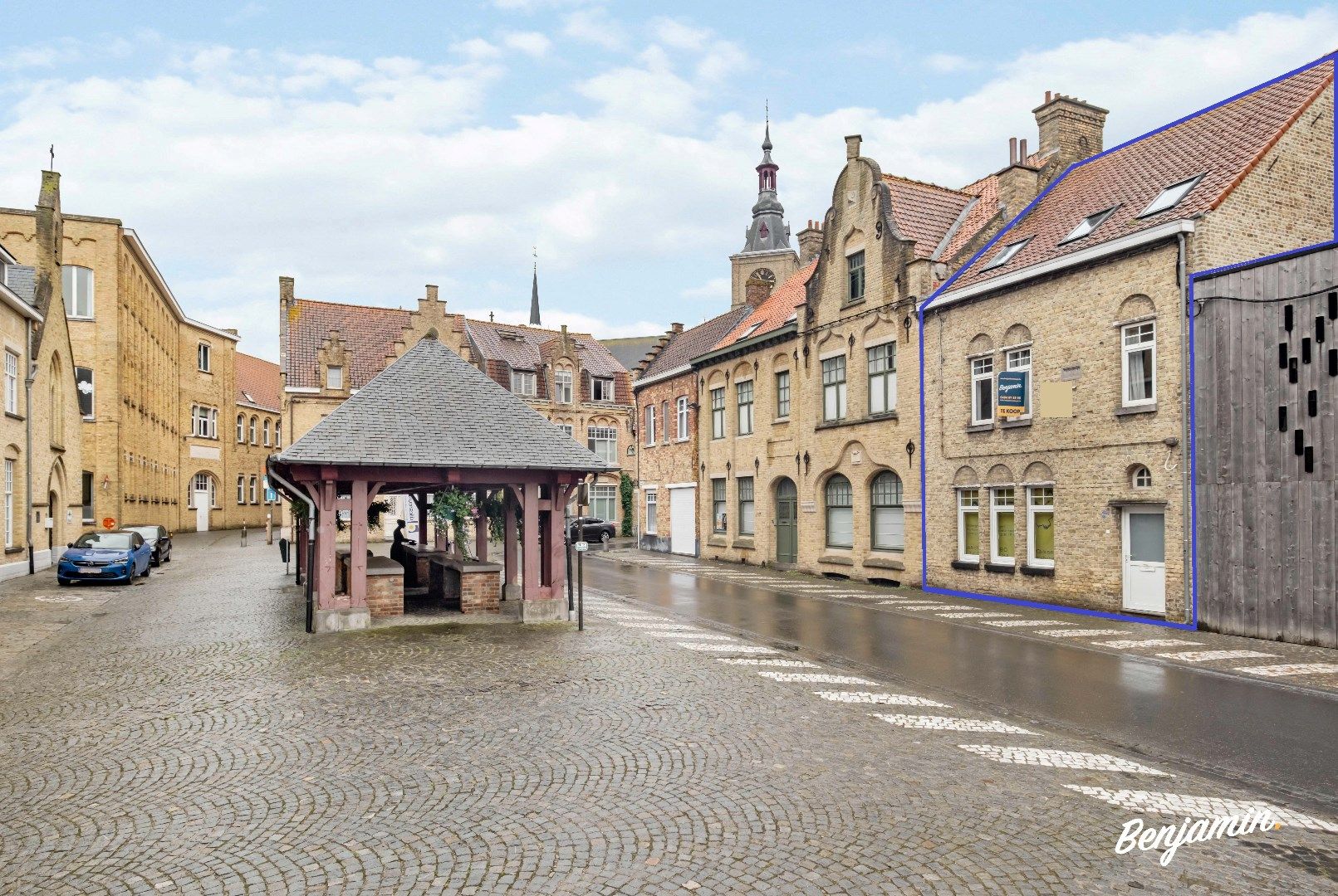 Renovatieproject middenin het stadscentrum van Diksmuide foto 1