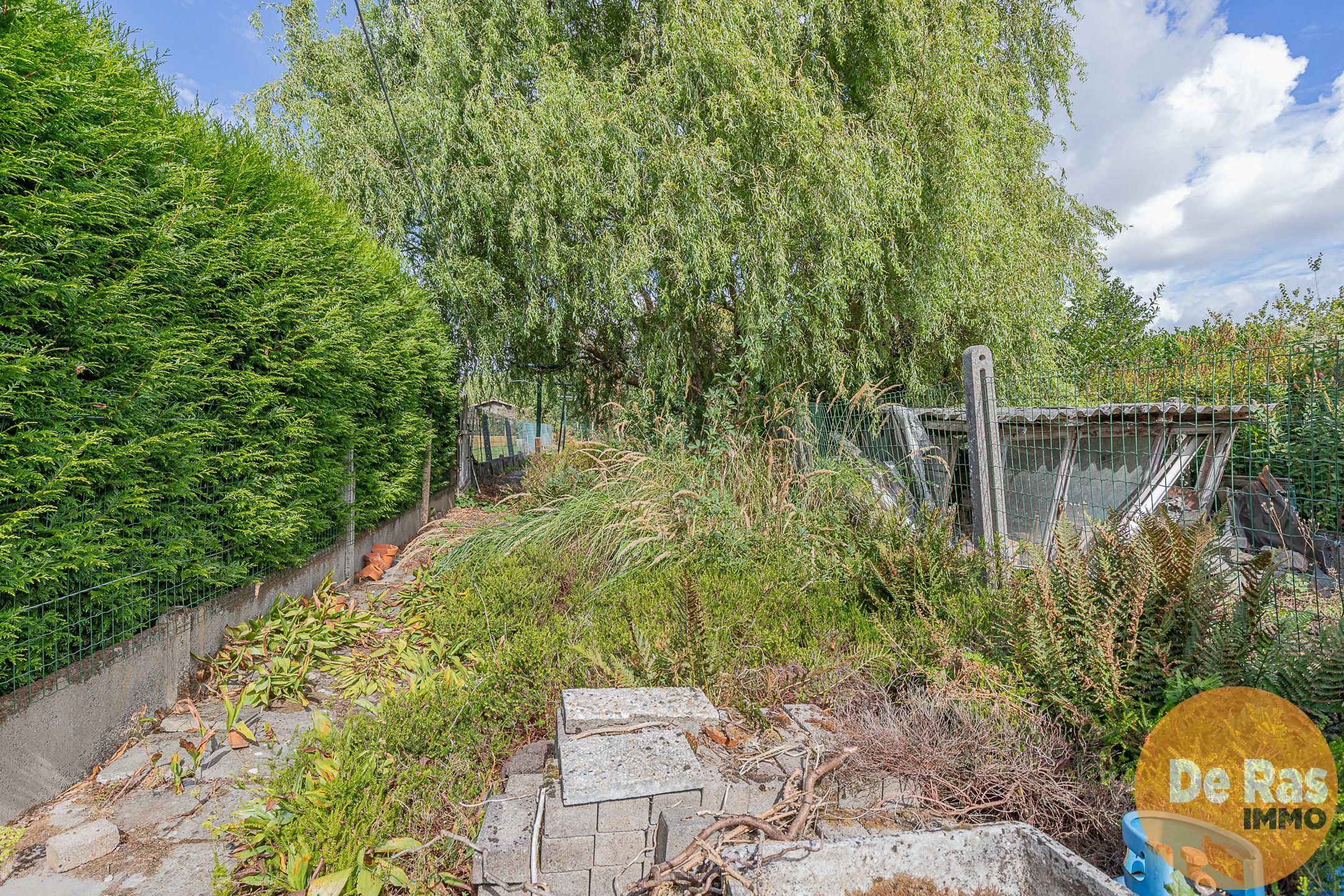 HERZELE - Stevige eengezinswoning op 200m van de markt foto 22