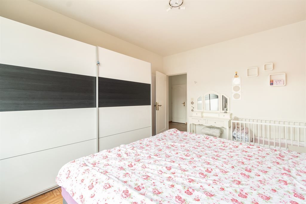 Verzorgd appartement in kleinschalig gebouw foto 10