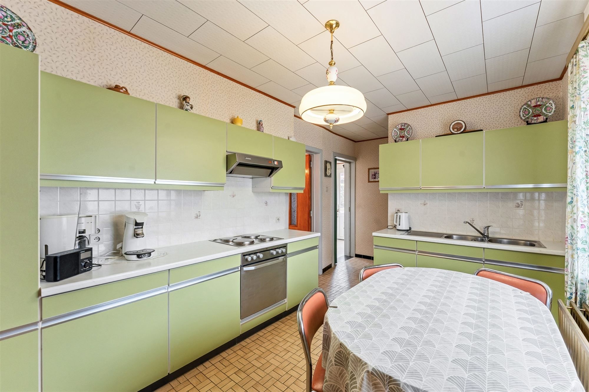 OP TE FRISSEN WONING ZEER RUSTIG GELEGEN OP EEN RUIM ZUIDELIJK GEORIËNTEERD PERCEEL TE LEOPOLDSBURG foto 11
