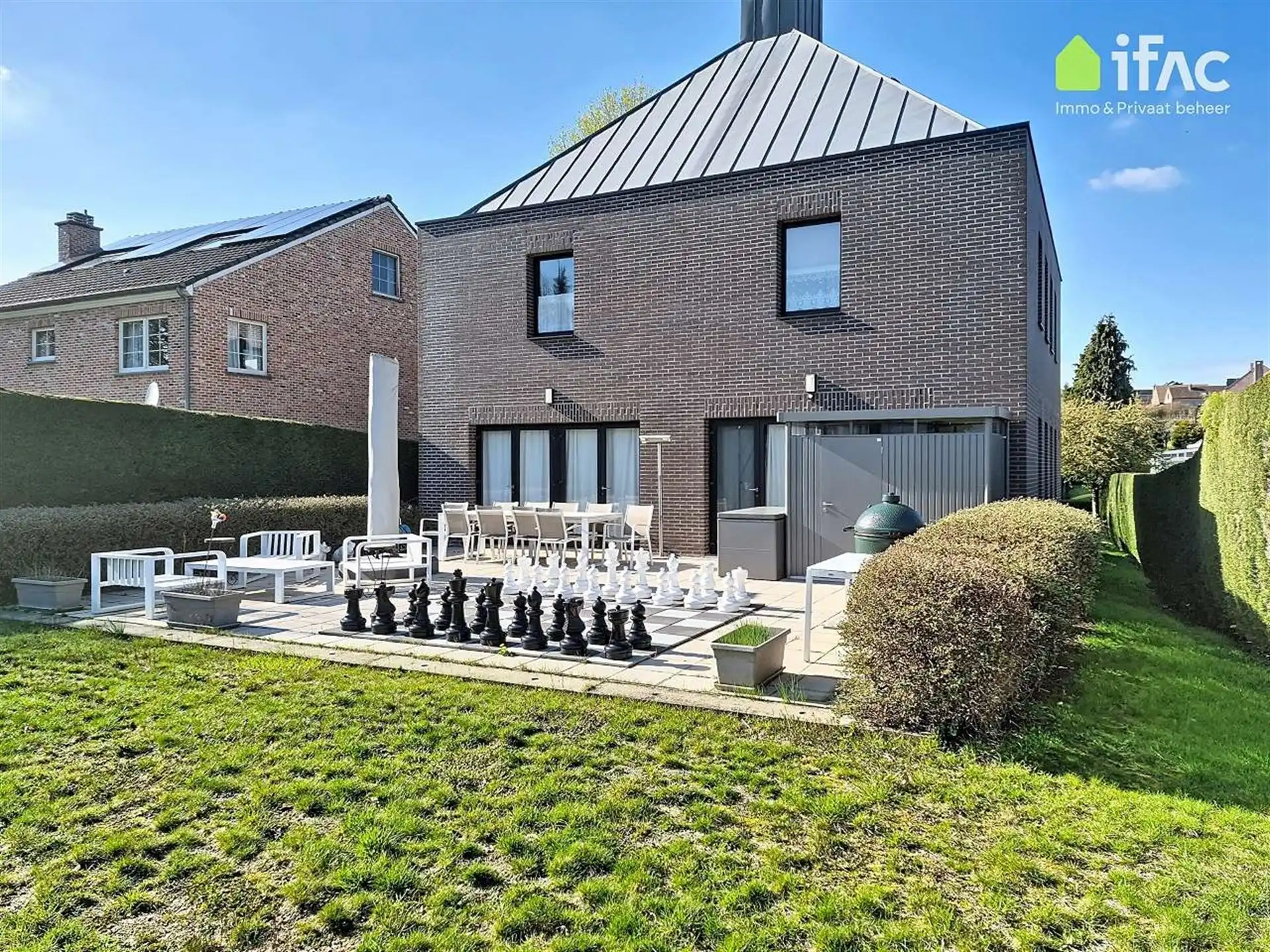 Ruime villa 6 slpks, 2 bureaus, 5 badkamers op +/-17are foto 13