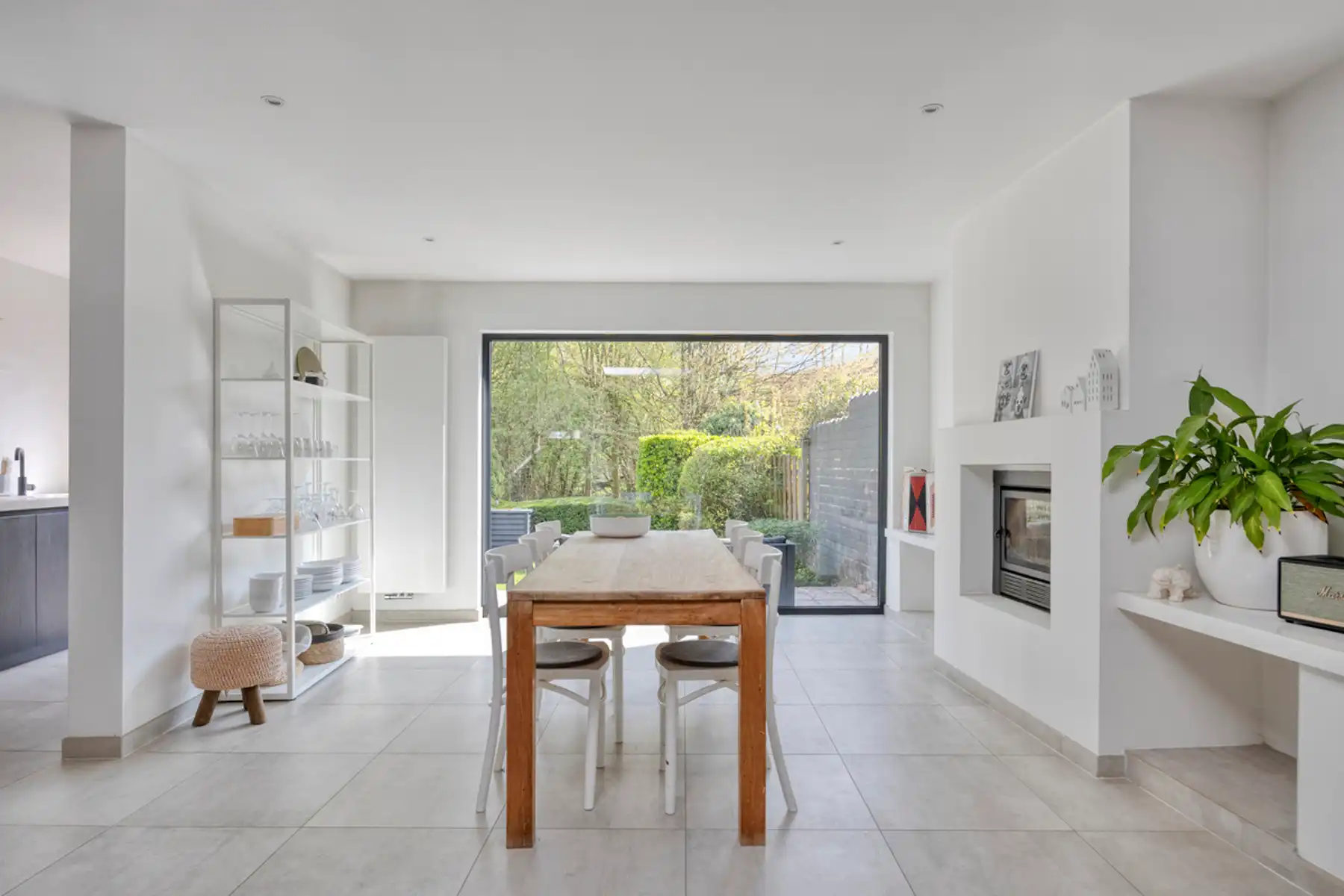 Instapklare, energiezuinige woning met commerciële mogelijkheden op topligging in Merchtem! foto 11