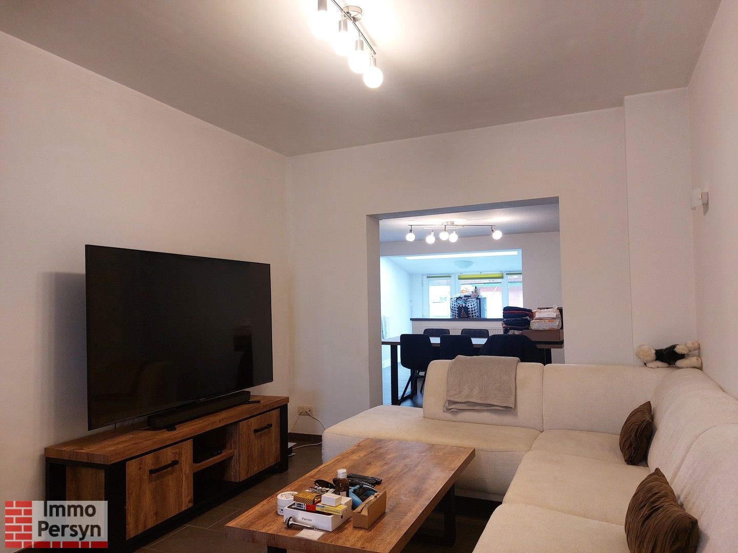 Gezellige rijwoning met kleine stadstuin foto 7