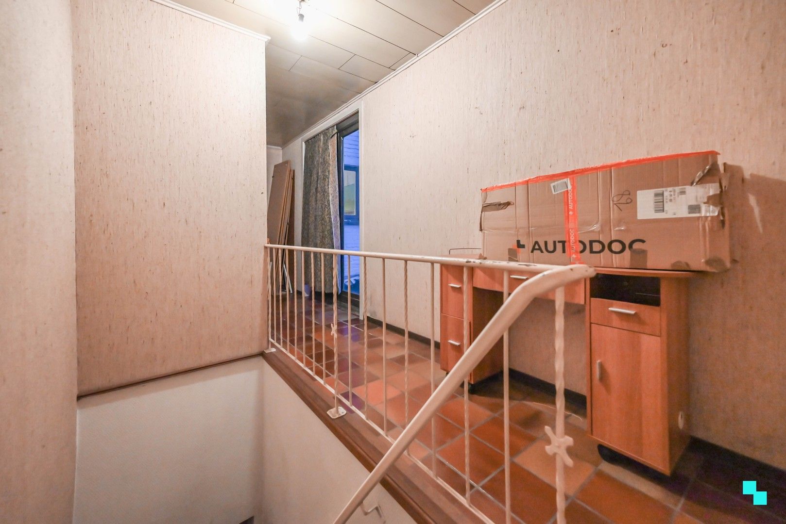 Opbrengsteigendom met winkelruimte én ruime garage in centrum Izegem foto 23