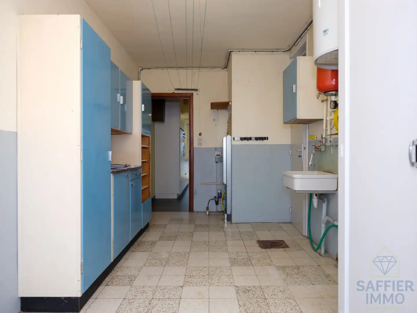 Ruim wonen in een rustige wijk in Deerlijk foto 11