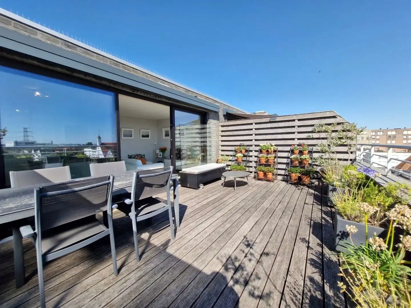 Lichtrijk penthouse-appartement met groot zonneterras in Zeebrugge – op wandelafstand van zee foto 11