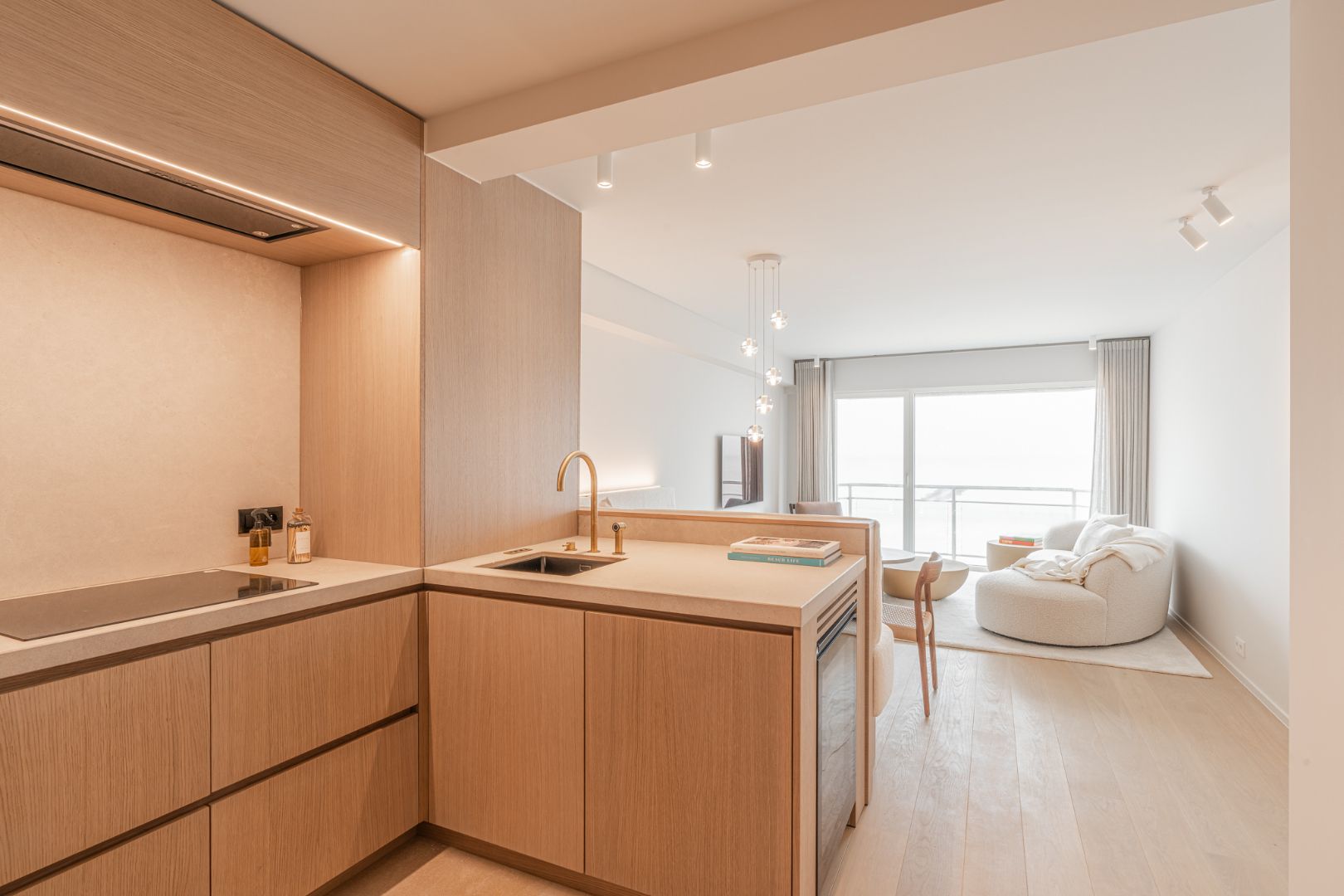 Prachtig luxe appartement met frontaal zeezicht in Duinbergen foto 23