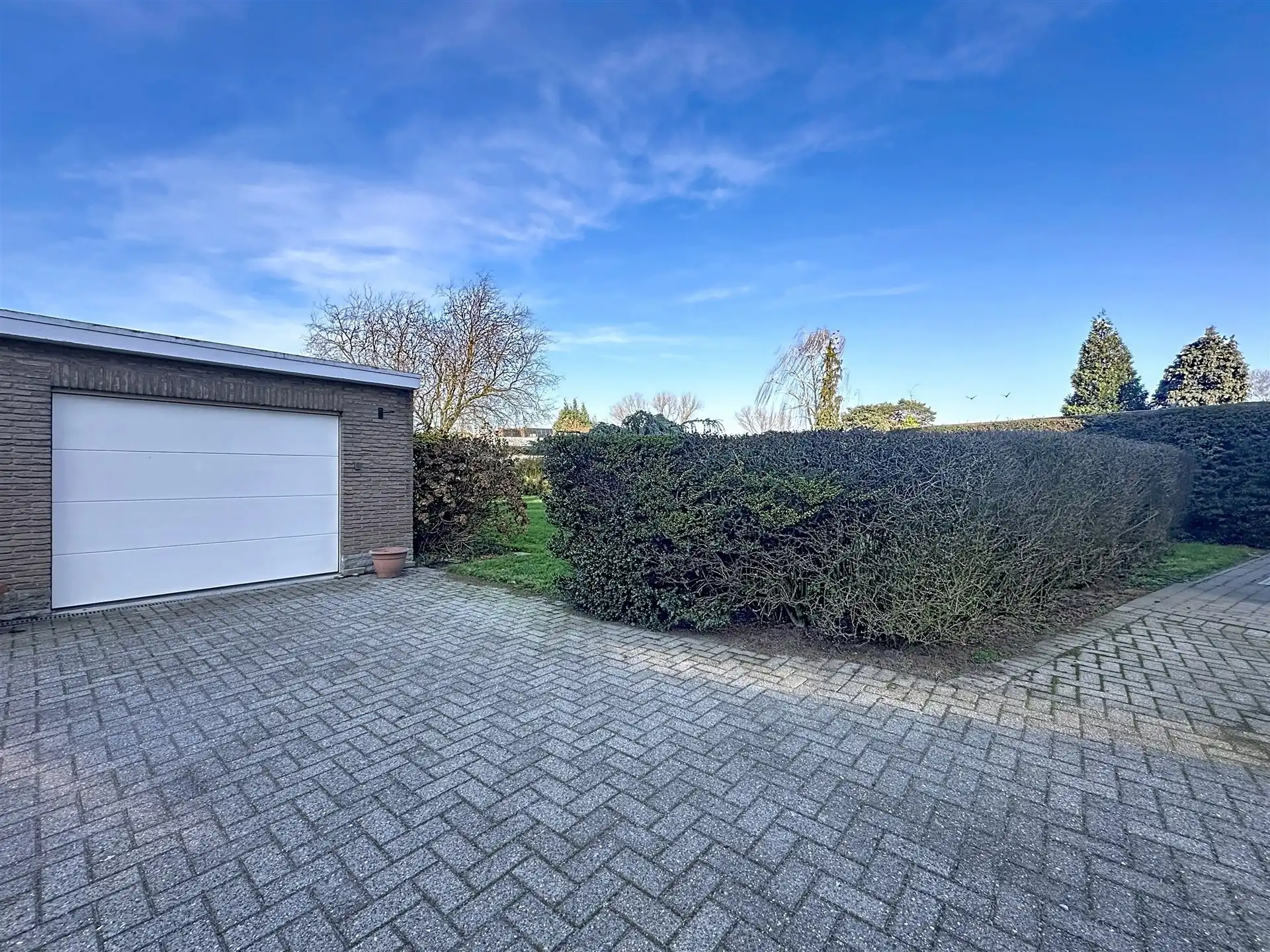 Half open bebouwing met 5 slaapkamers en garage foto 10