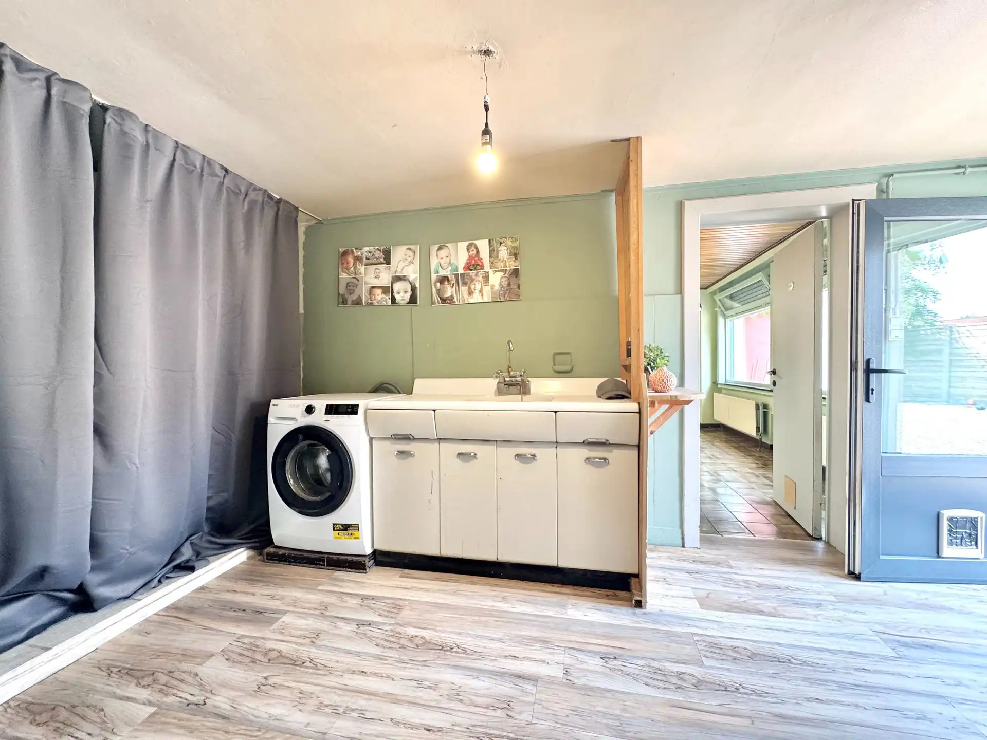 HALFOPEN WONING MET MAGAZIJN OP 562 M² foto 29