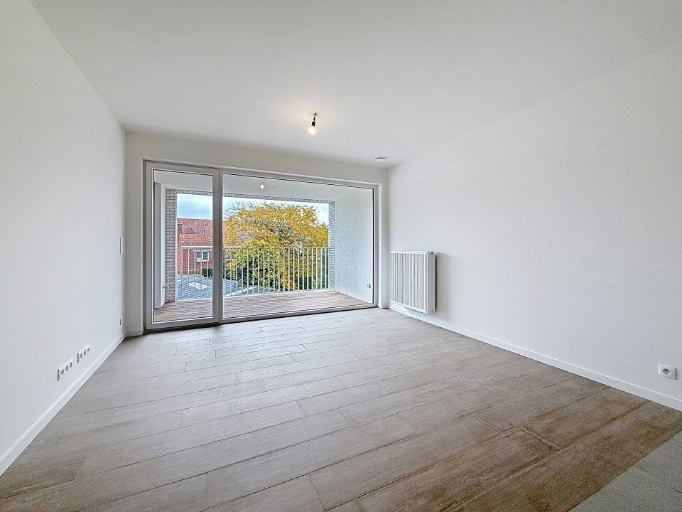 Nieuwbouwappartement met 2 slaapkamers, terras en garage foto 4
