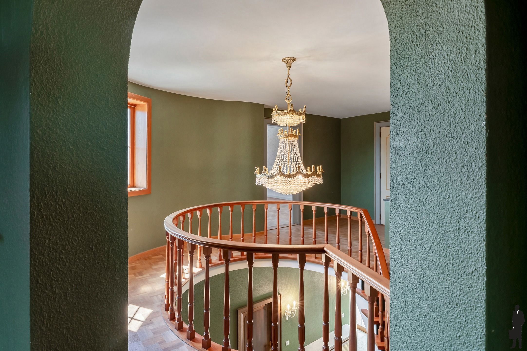 Uitzonderlijk gelegen villa nabij groen op grond van 2.785m² foto 4