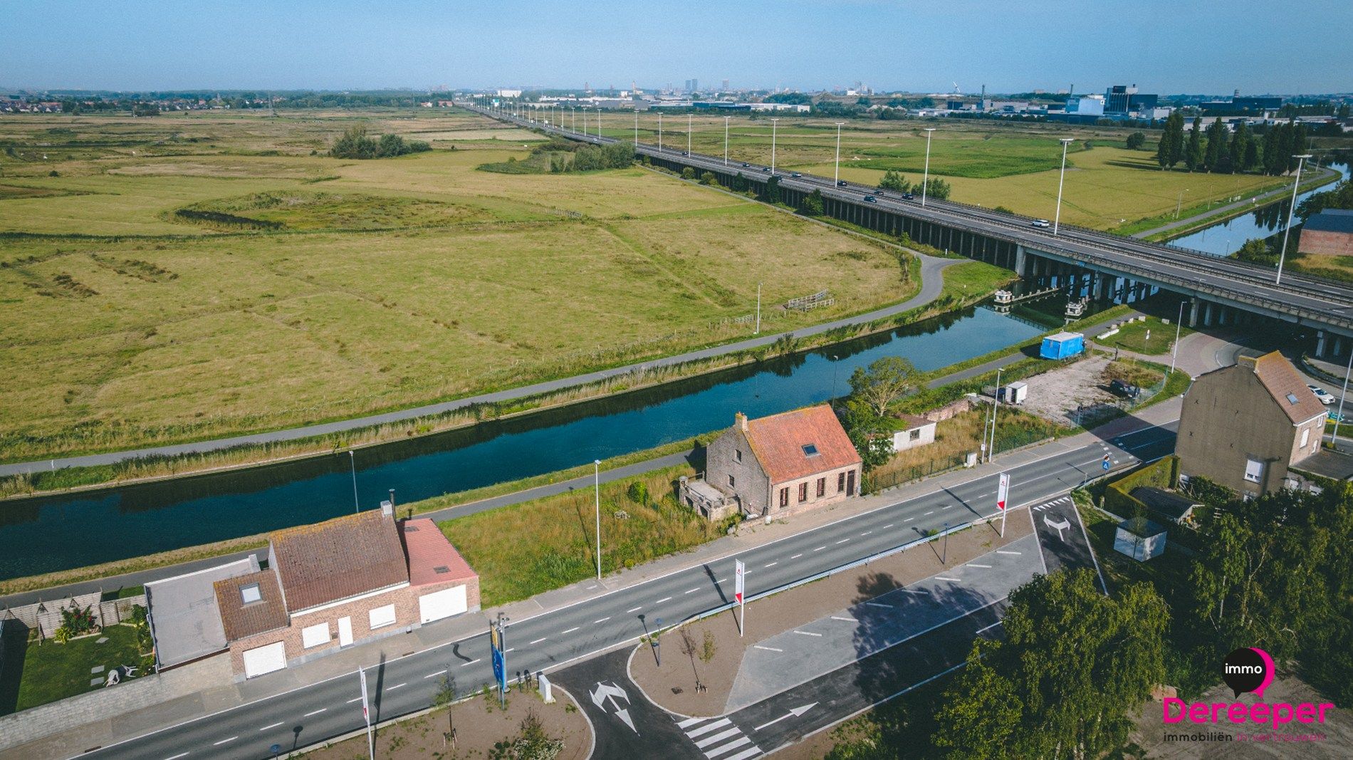 Te renoveren vrijstaande woning met prachtig uitzicht in natuurgebied  foto 24