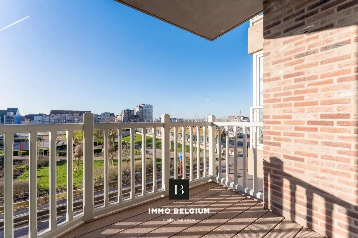 Prachtig appartement met ruim zonneterras aan de jachthaven foto 5