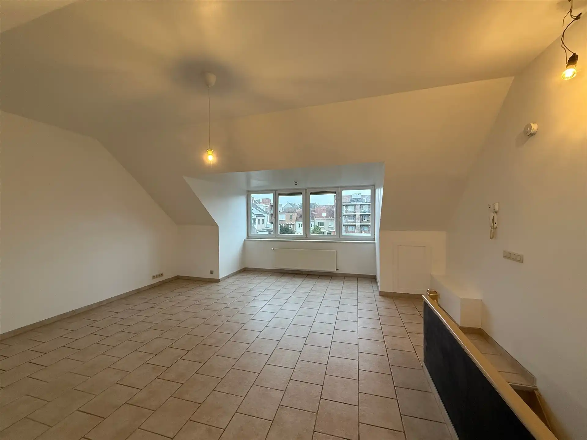 BEZOEKEN VOLZET: Duplex met 2 slaapkamers te huur in Wemmel. foto 4