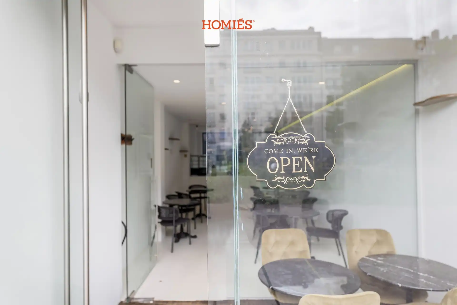 Charmant handelspand te huur in hartje Leuven foto 5