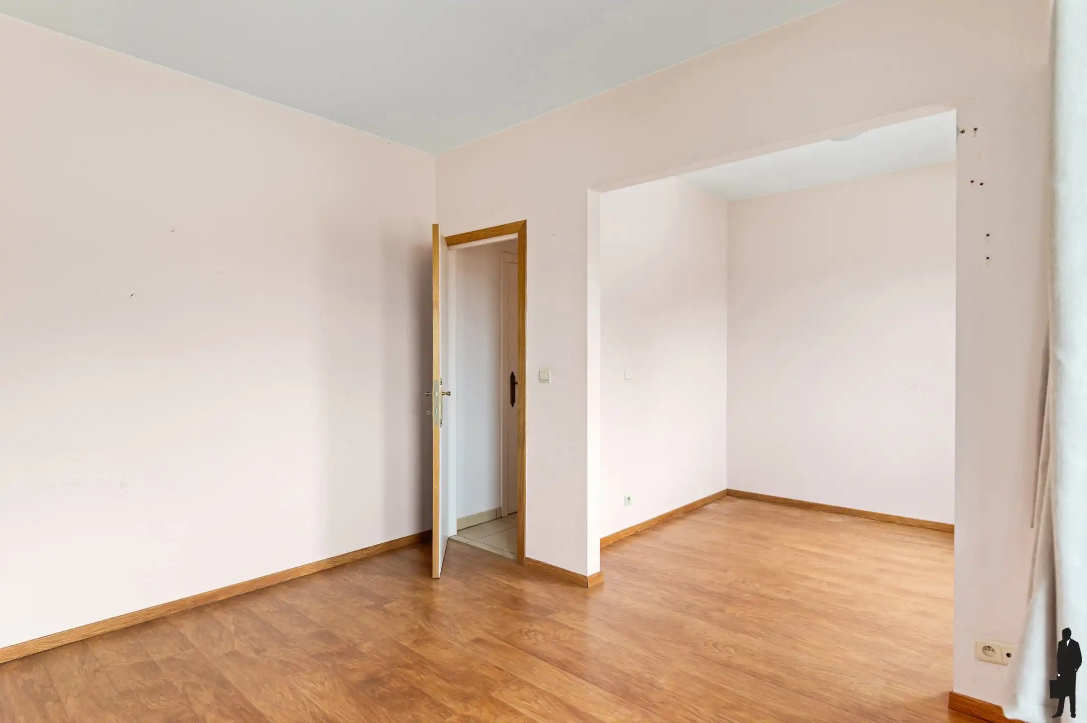 Centraal gelegen app met zicht op het Marktplein van Mortsel foto 18