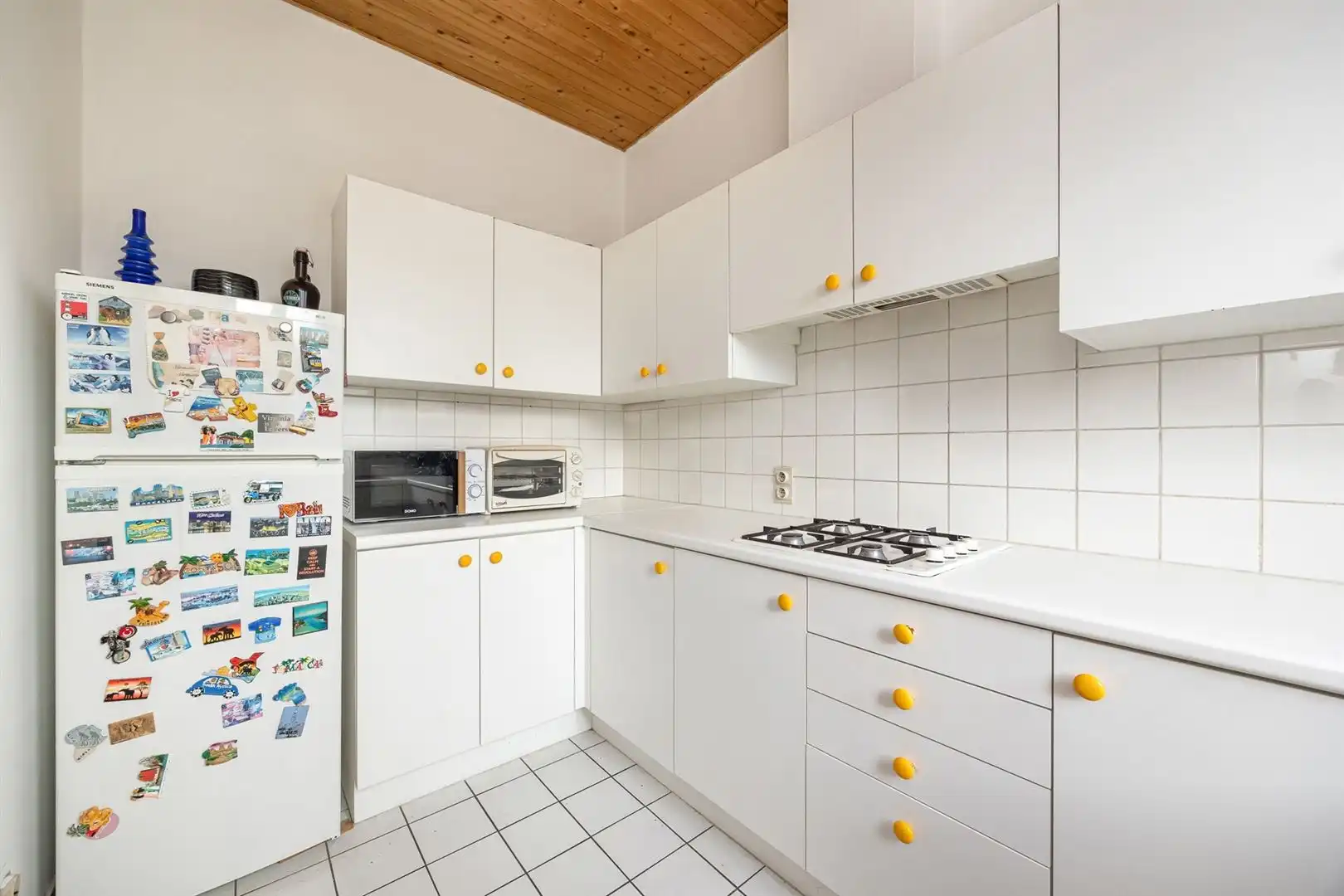 Appartement met potentieel en dubbele parkeermogelijkheid in hartje Merksem foto 8