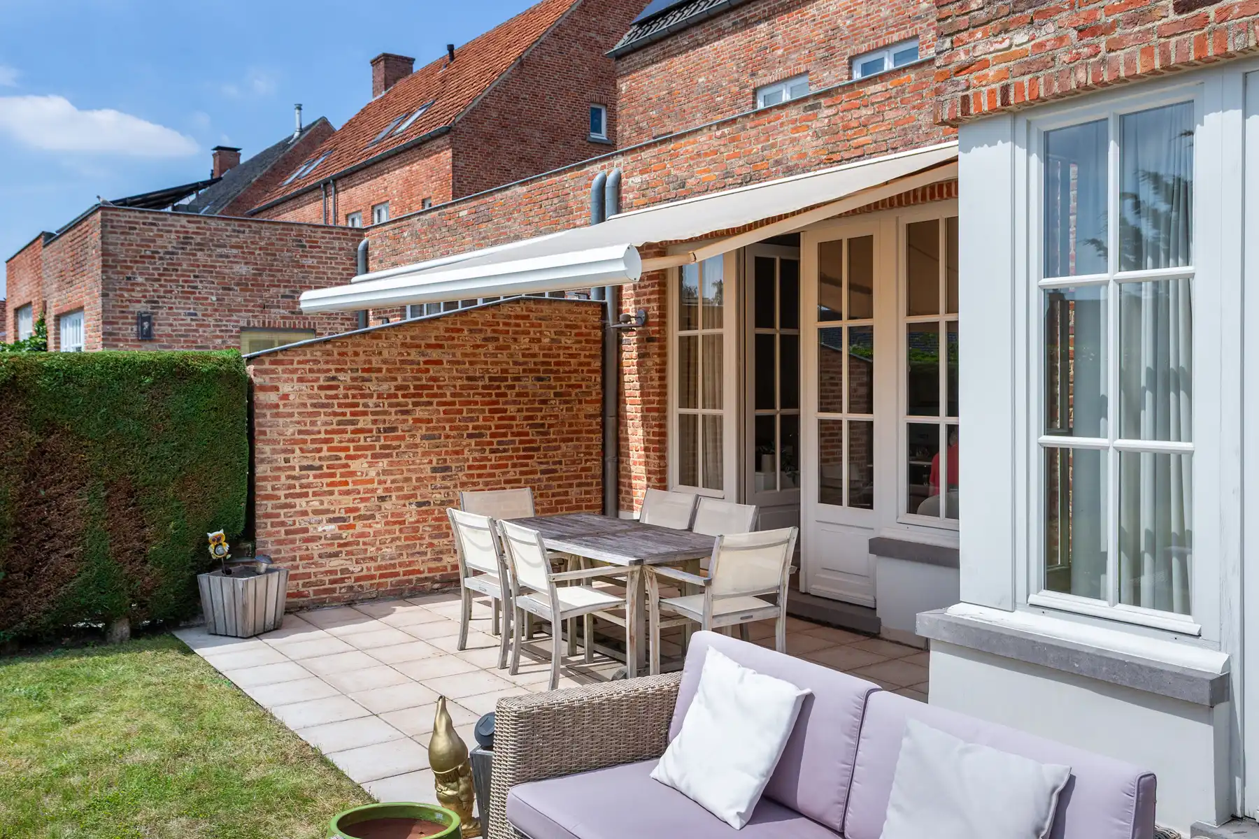 Kontich | Ruime en charmante woning met zuidgerichte tuin foto 5