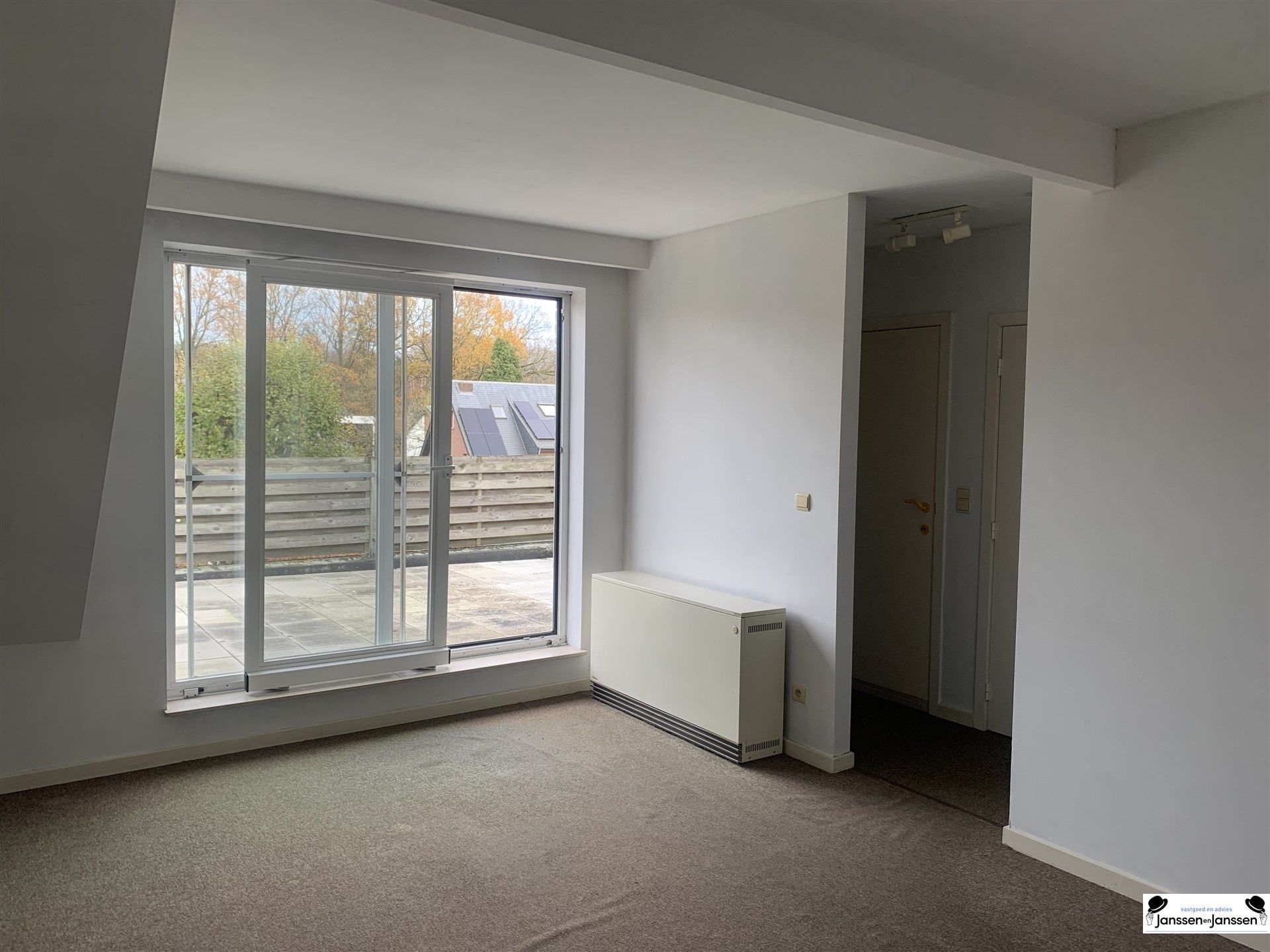 dakappartement met zonnig en ruim terras!  foto 2