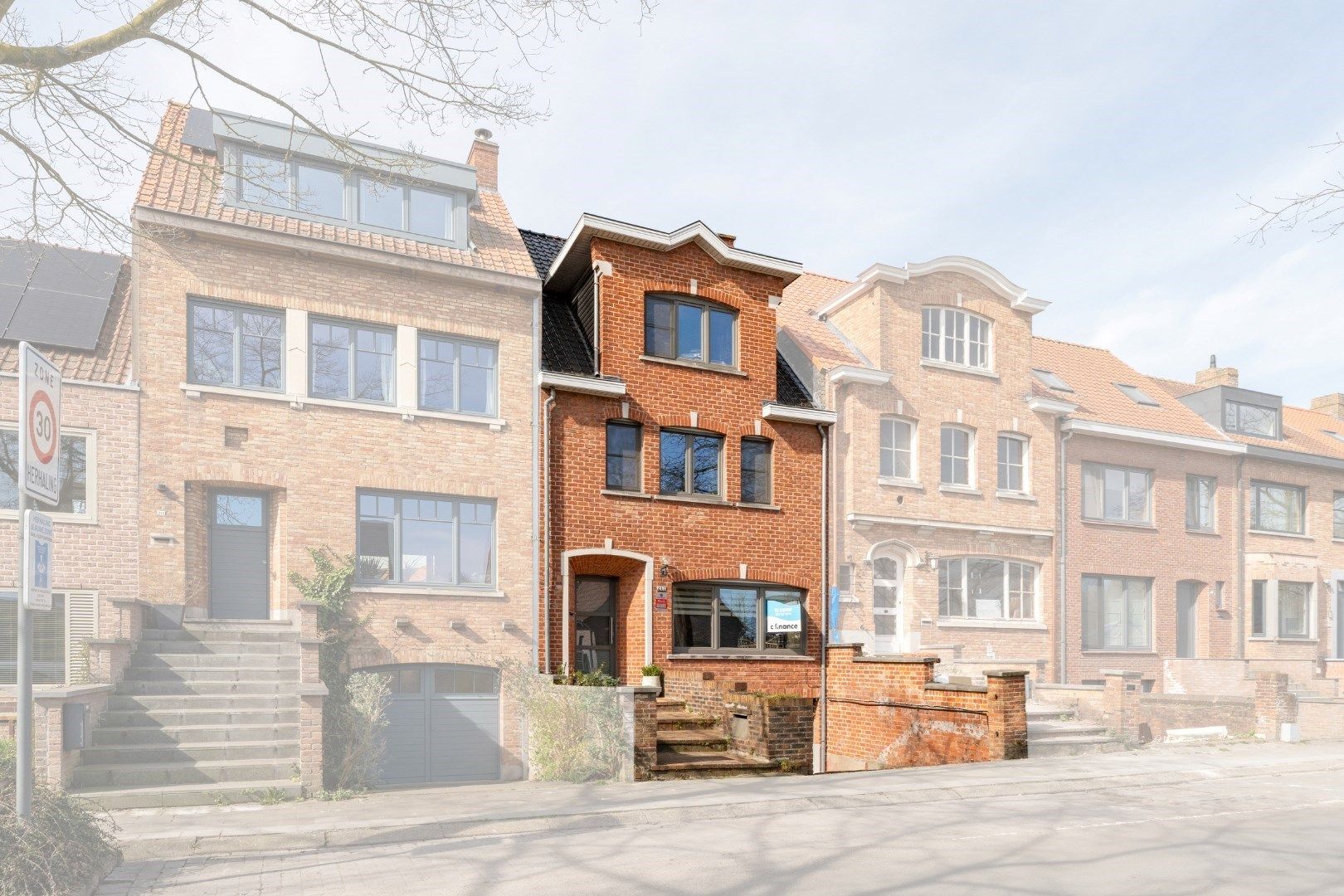 Karaktervolle woning op een idyllische locatie in Brugge-Sint-Kruis! foto {{pictureIndex}}