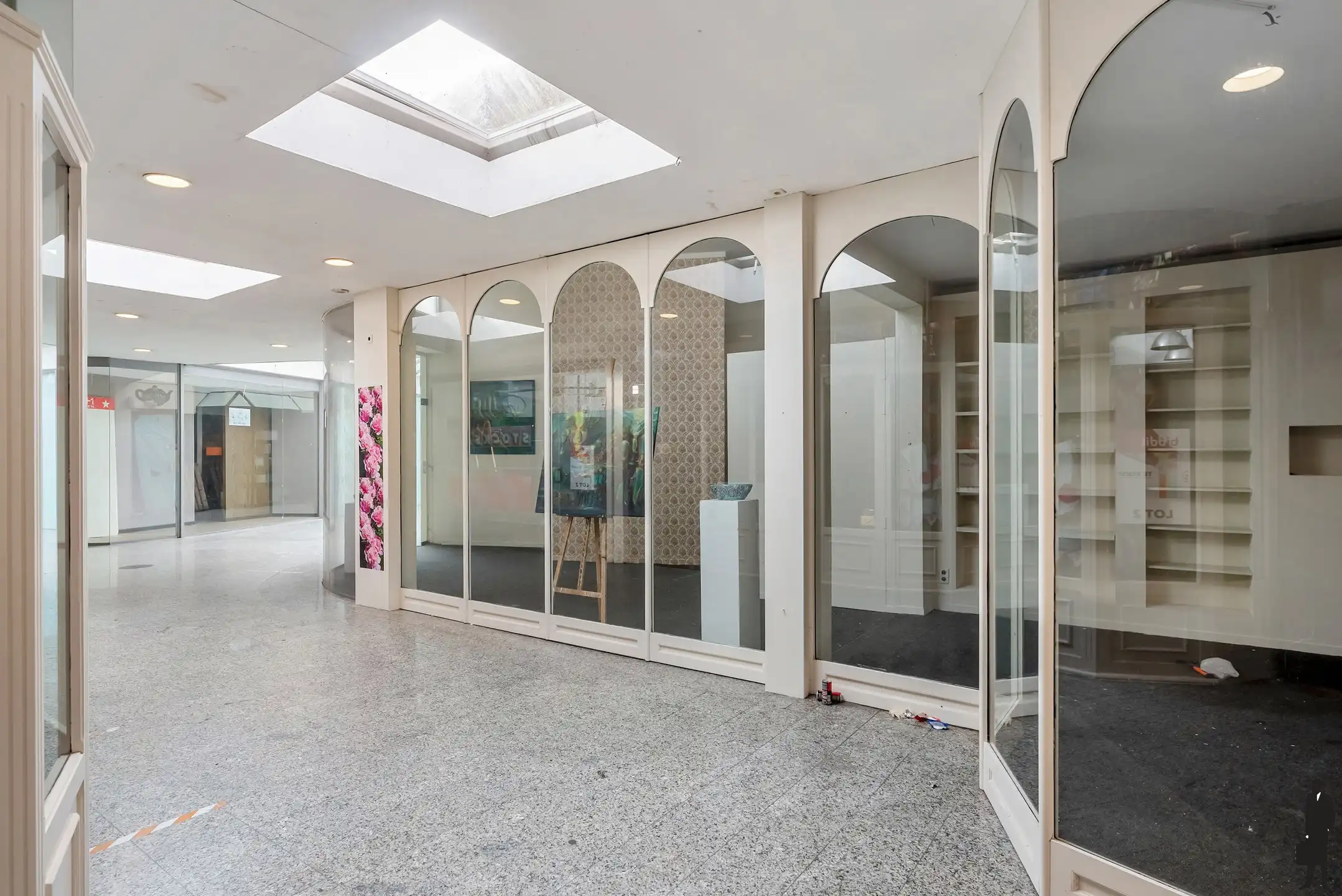 3 winkelpanden in de Vivaldi Galerij in Turnhout ! foto 8