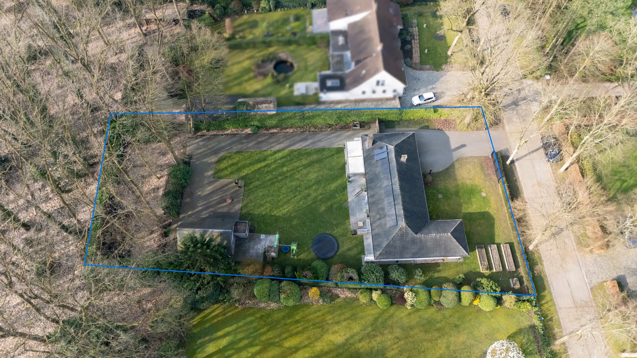 Instapklare gelijkvloerse villa op toplocatie (ca. 2.028 m²) foto 28