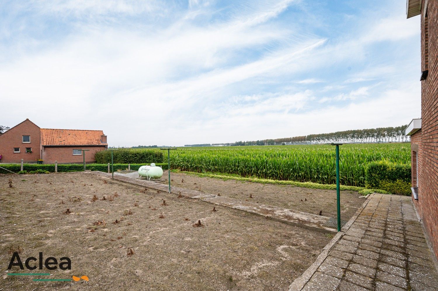 Alleenstaande woning met prachtige zichten foto 3