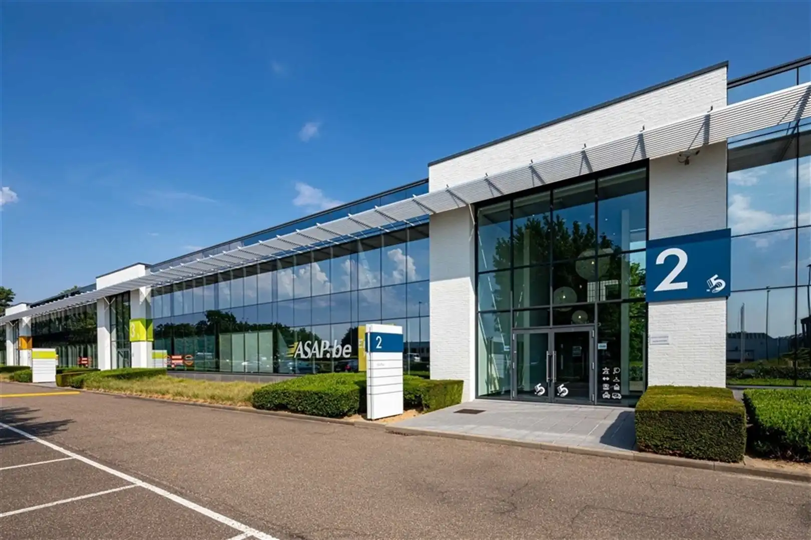 L555: vanaf 177 m² tot 549 m² foto 16