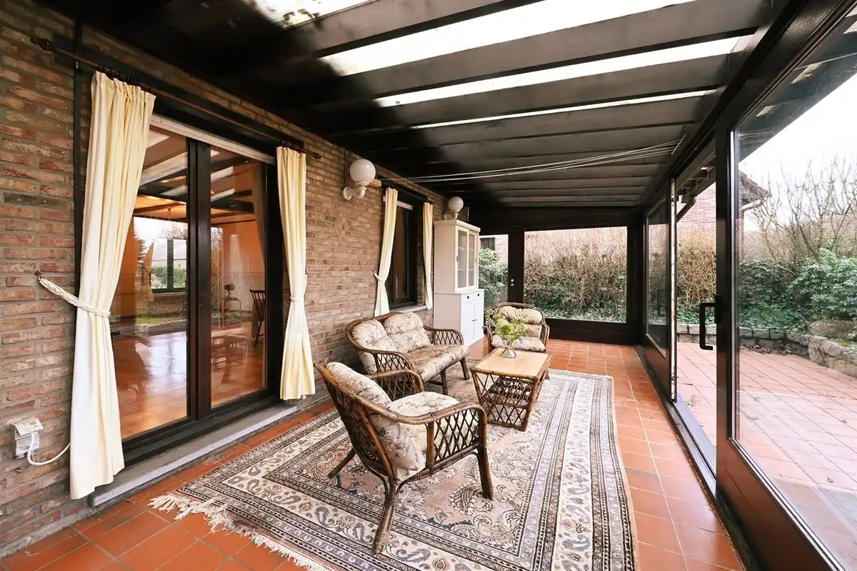 Te moderniseren landhuis op toplocatie foto 9