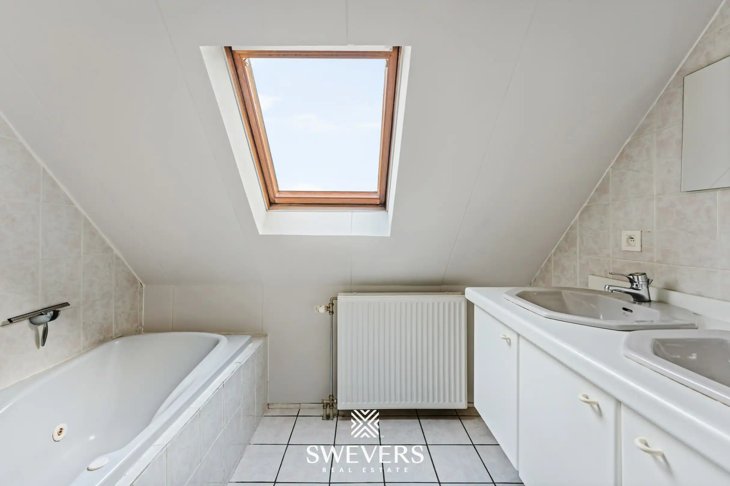 Gerenoveerde woning op 5a59ca (Z-oriëntatie) in residentiële buurt foto 14
