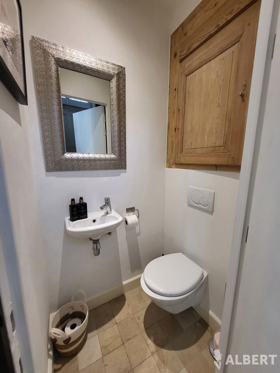 Luxueus gerenoveerd herenhuis in hartje Brugge foto 32