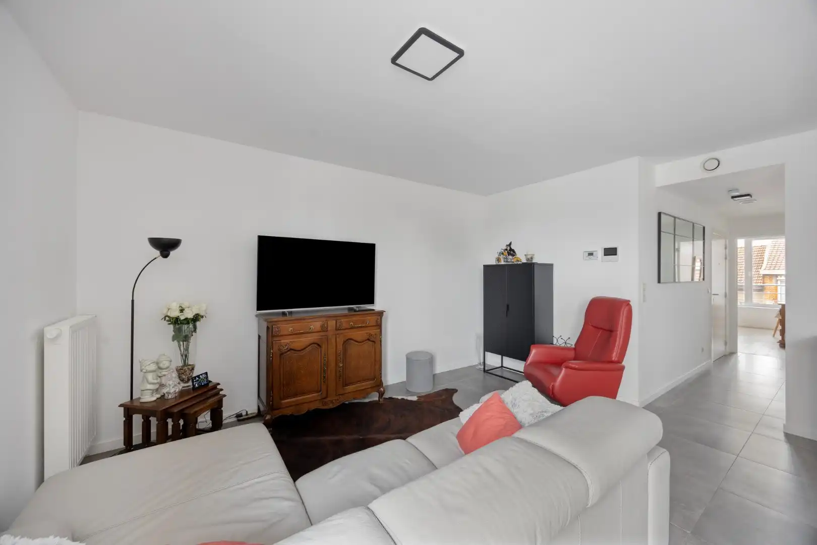 Instapklaar BEN-appartement met mooi terras en 2 autostaanplaatsen foto 11